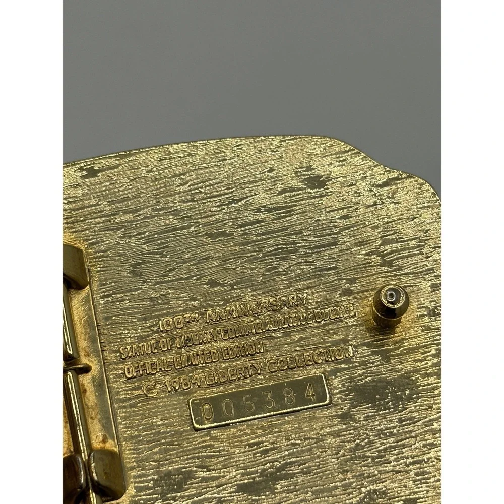 100 YEARS STATUE OF LIBERTY 1884-1984 BELT BUCKLE Limited Edition #5384‎ Liberty